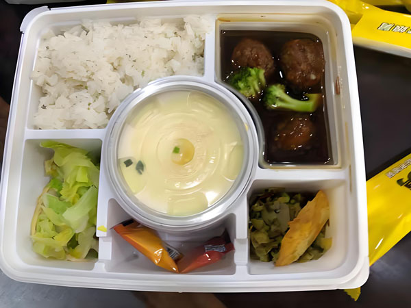 老娘舅快餐加盟官网